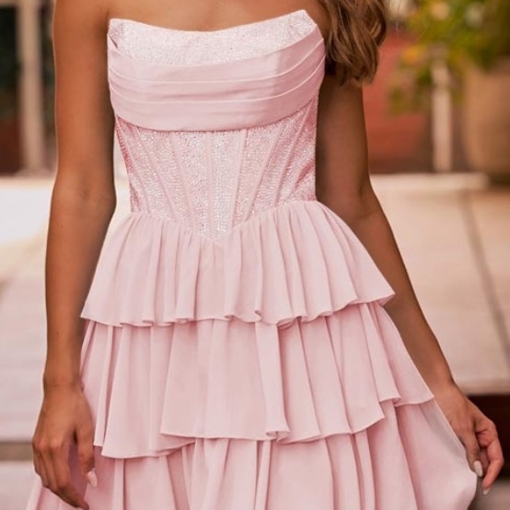 Pink Strapless Elegant Dress bodice adorned  dazzling rhinestones Corset Waist